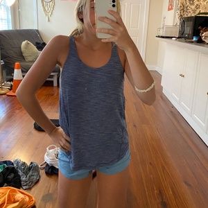 lululemon tank top, built in bra size 4